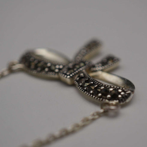 Vintage Sterling Silver & Marcasite Ribbon Design Pendant Necklace