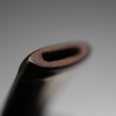 Alrededor de 1980, pipa de fumar Dunhill Shell Briar vintage del Reino Unido, con grietas.