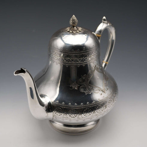 Tetera de plata chapada, antigüedad inglesa de alrededor de 1880, fabricante desconocido