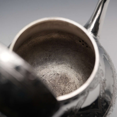 Tetera de plata chapada, antigüedad inglesa de alrededor de 1880, fabricante desconocido
