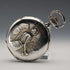 Reloj de bolsillo Longines antiguo de alrededor de 1907, con caja de plata tipo saboneta con relieve grabado, en buen estado de funcionamiento.