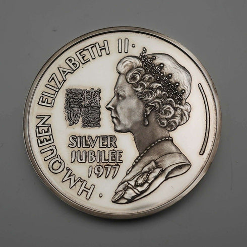 1977年 英国エリザベス2世女王 戴冠25周年 記念銀貨 45g Birmingham Mint ケース付