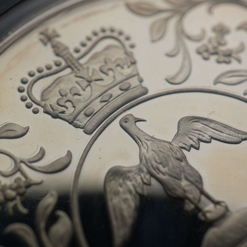 Moneda de plata conmemorativa del 25º aniversario de la coronación de la Reina Isabel II del Reino Unido, 1977, 28g, Royal Mint, con estuche y certificado.
