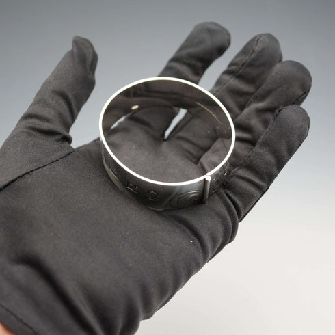 英国ヴィンテージ 純銀製 ジュビリーホールマーク カフバングル 42g Bracelon Ltd