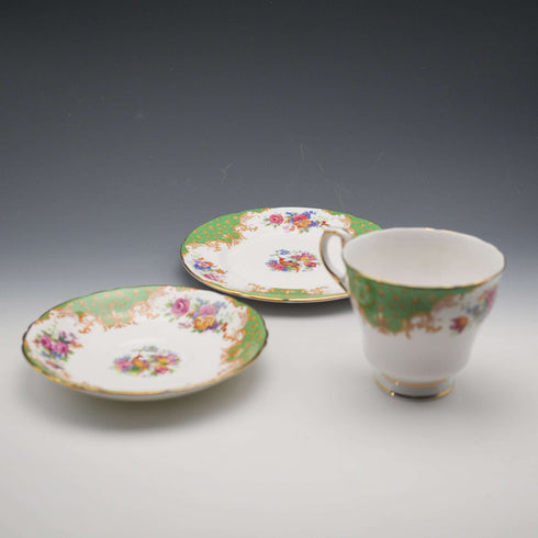 British Vintage Paragon "Rockingham Green" Teacup Trio Pair ①