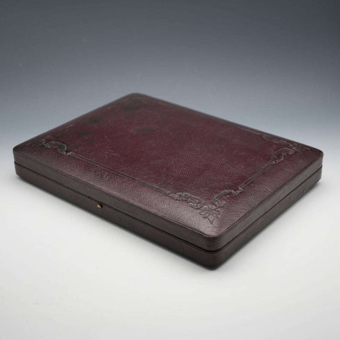 Juego de 4 cucharas para bayas de plata chapada, antigüedades británicas de finales del siglo XIX, en su estuche original.