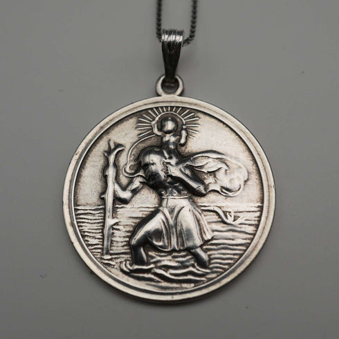 Vintage St. Christopher Sterling Silver Medal Pendant with Sterling Silver Necklace, Total 5.9g