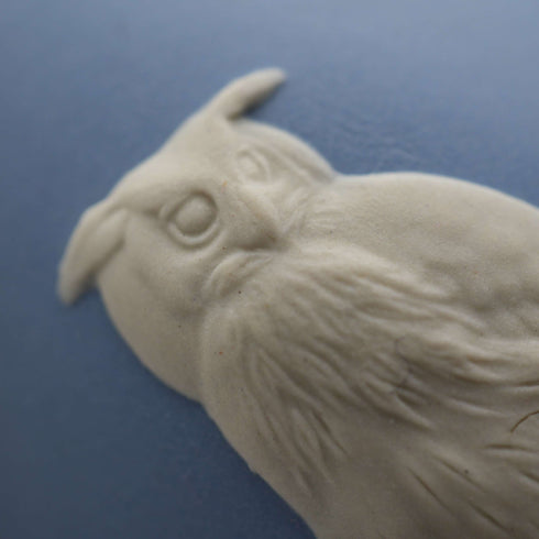 Huevo de Pascua de Jasperware de Wedgwood, Reino Unido, azul pálido, en caja