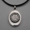Colgante relicario antiguo de plata de ley con collar de cuero, 15,5 g