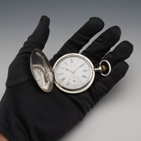Reloj de bolsillo antiguo Zenith, circa 1919, plata 900, caja saboneta, diámetro 50 mm, en buen estado de funcionamiento.