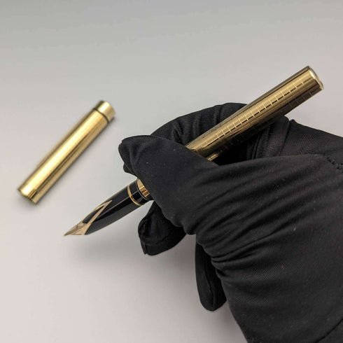 Pluma estilográfica Sheaffer Targa vintage de EE. UU., chapada en oro