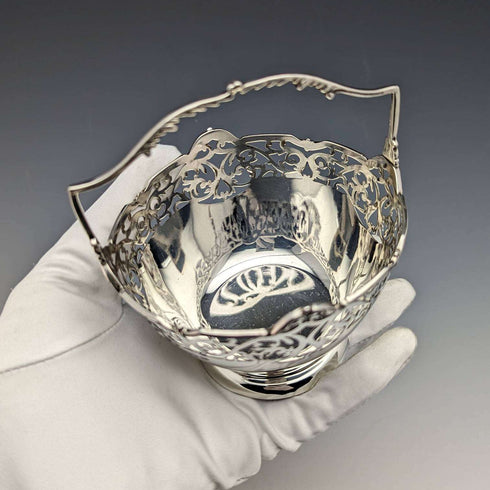 1929 British Vintage Sterling Silver Sugar Basket 100g Walker and Hall