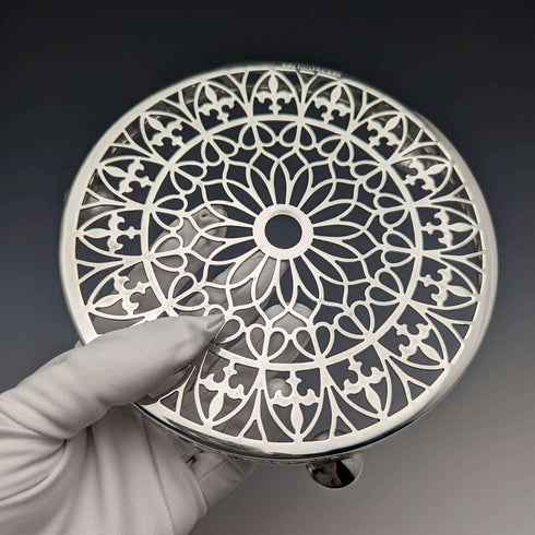 Posavasos para tetera de plata chapada, antigüedad británica de 1923