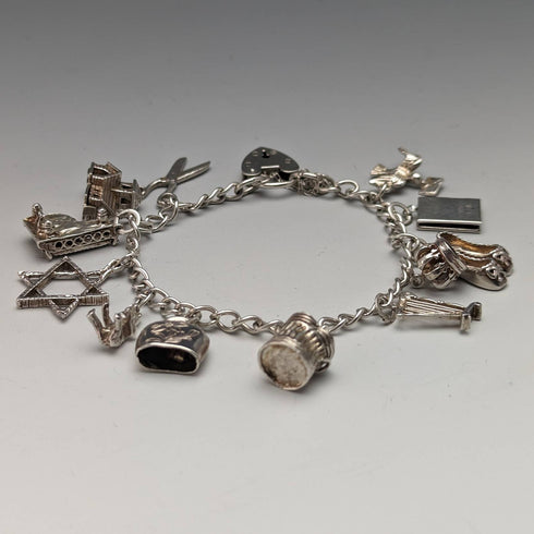 Pulsera con dijes de plata esterlina vintage británica, 31 g