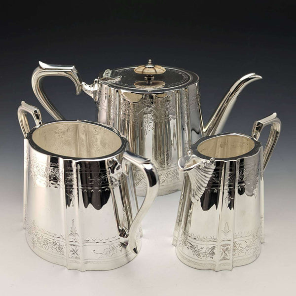 Juego de 3 teteras de plata chapada, antigüedades británicas de alrededor de 1880, Cooper Brothers