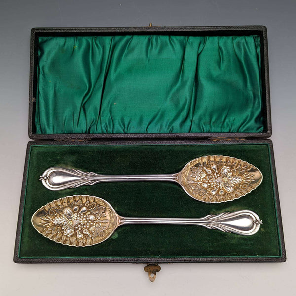 1900年前后 英国古董镀银浆果分食勺一对(附盒)
