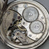 Reloj de bolsillo Longines antiguo de alrededor de 1911, caja de plata grabada, esfera abierta, en buen estado de funcionamiento.