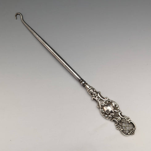 1912年 英国アンティーク 純銀ハンドル ボタンフック 1912 - Gancho para botones con mango de plata esterlina, antigüedad británica