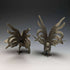 Pareja de figuras de gallo de peltre vintage