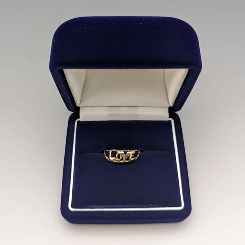 Anillo de oro de 9 quilates con grabado "LOVE", joyería vintage británica