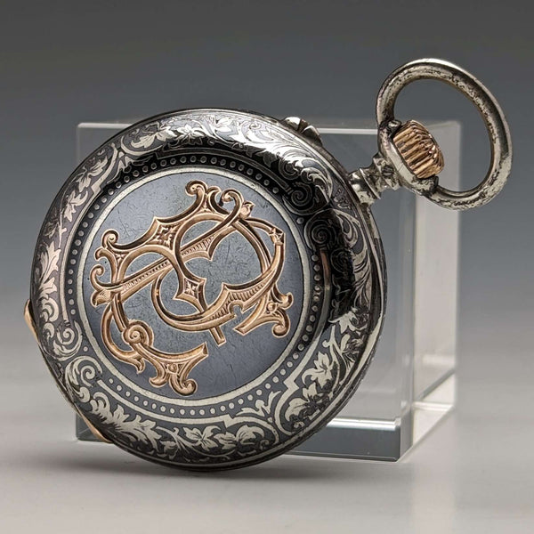 Reloj de bolsillo Longines antiguo de alrededor de 1886, caja de plata con nielado, en buen estado de funcionamiento
