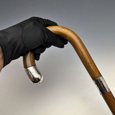 Bastón de caballero antiguo británico de 1922, eje marrón, con adornos de plata pura y mango curvo, 92 cm