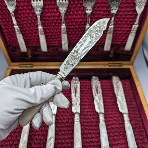 Around 1890 British Antique White Pearl Shell Handle Cutlery 6 Pair Set in Wooden Box Joseph Elliot