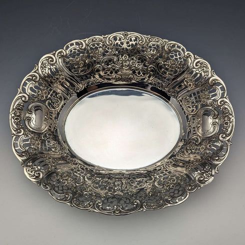 Plato para dulces de plata 800, antiguo alemán, circa 1900, 412 g