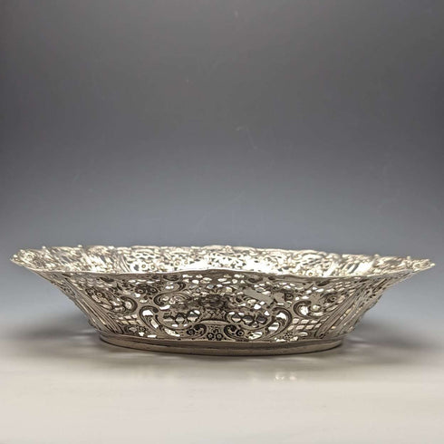 Plato para dulces de plata 800, antiguo alemán, circa 1900, 412 g