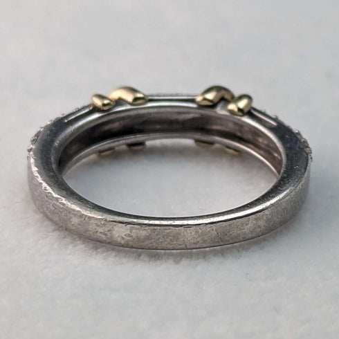 Anillo vintage británico de oro de 9 quilates, plata de ley y diamantes pequeños