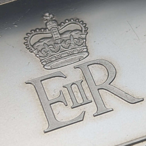 Réplica de sello de 1 libra de plata pura, Jubileo de plata del 25º aniversario de la coronación de Isabel II, 1977, 32 g