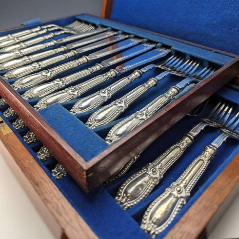 19世纪后期 英国古董镀银餐具12件套(含木盒)Deykin & Sons出品
