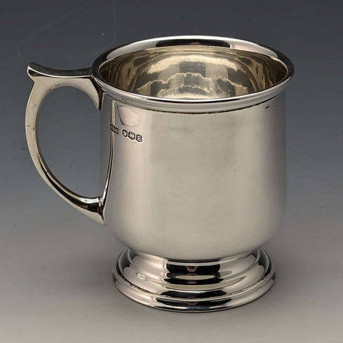 Taza de plata de ley vintage británica de 1947, 149 g, James Dixon & Sons