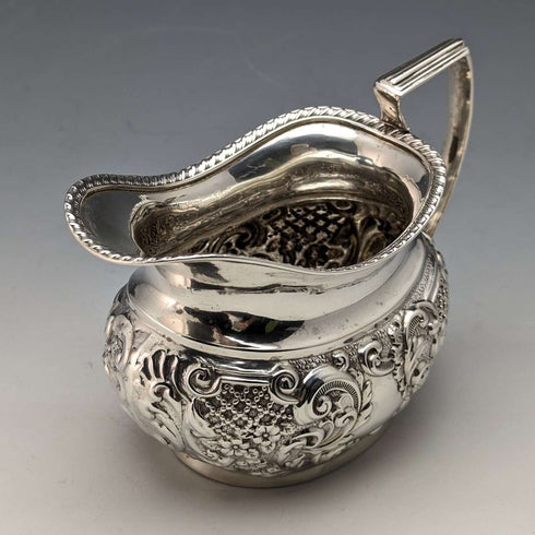 Jarra de crema de plata de ley antigua inglesa, circa 1898, 100g, Thomas Hayes