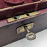 Caja de joyería y reloj de bolsillo de cuero antiguo británico, joyero