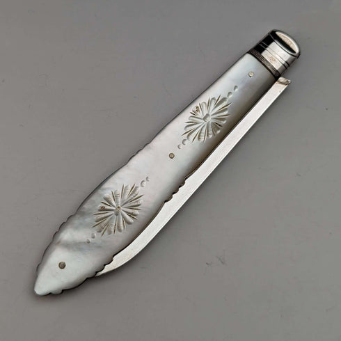 1890년 영국 앤틱 자개 핸들 순은 블레이드 펜나이프 케이스 포함 Thomas Marples