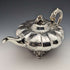 Tetera de té de plata esterlina antigua británica de 1847 con forma de melón, 696 g, Charles & George