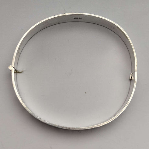 1975年 英国ヴィンテージ 純銀製 彫刻ブレスレット 26g Bracelon Ltd