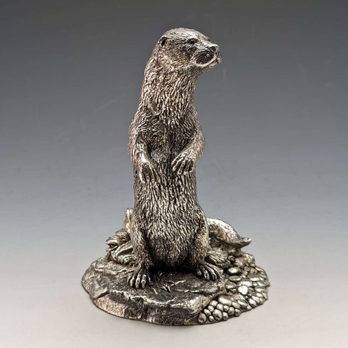 Figura decorativa de nutria chapada en plata, de Country Artists (Reino Unido), altura 127 mm