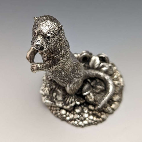 Figura decorativa de nutria chapada en plata, de Country Artists (Reino Unido), altura 127 mm