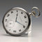 Reloj de bolsillo suizo antiguo, circa 1920, marca Escasany, caja delgada de plata con decoración de niel, en buen estado de funcionamiento.