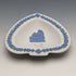英国复古 Wedgwood 贾斯珀陶器 桃心型碟 白色