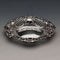 Plato vintage de plata de ley con relieve y calado, Reino Unido, 1972, 74 g, A Marston & Co