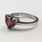 Anillo vintage británico de plata de ley con cristal color rubí en forma de corazón (talla 9)