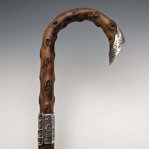 Bastón de caballero antiguo británico de 1900, mango curvo con decoración de plata de ley, eje marrón, 90 cm