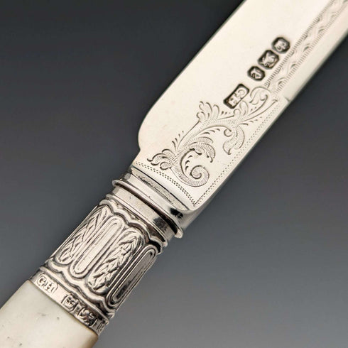 1897 年英國古董白色珍珠手柄和純銀刀片甜點餐具套裝哈里森兄弟木盒裝