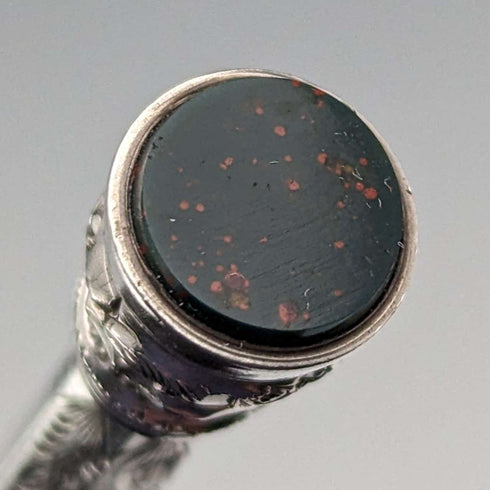 British Antique Mechanical Pencil Bloodstone Decoration Telescoping 84-108mm