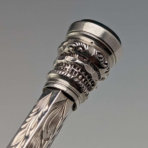 British Antique Mechanical Pencil Bloodstone Decoration Telescoping 84-108mm
