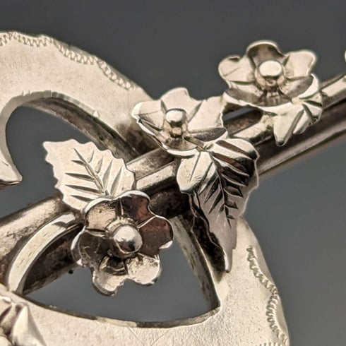 1900年 英国アンティーク 純銀製 オープンハート&植物 ブローチ Barker Brothers