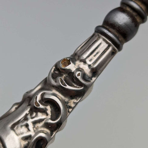 1907年 英国アンティーク 純銀ハンドル 大型ボタンフック 24cm